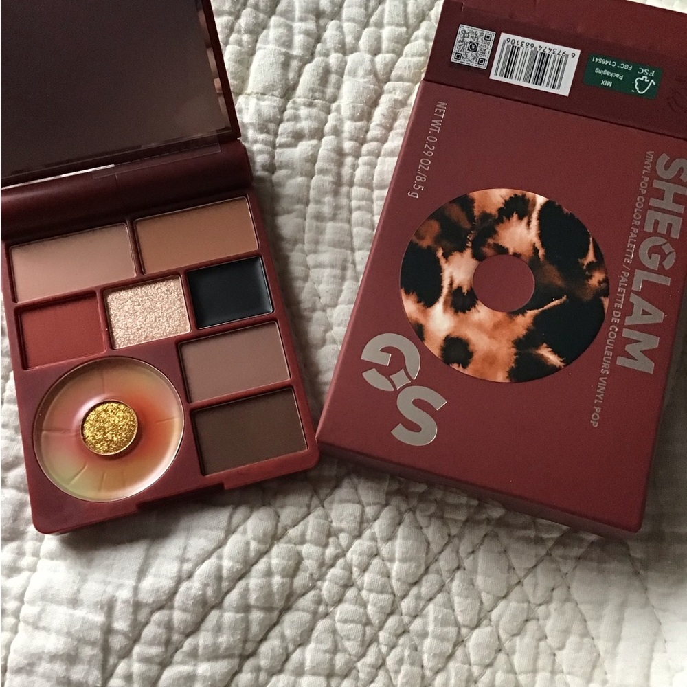 SheGlam Vinyl Pop Color Eye Lip Face Sunkissed Reverie Palette New In Box